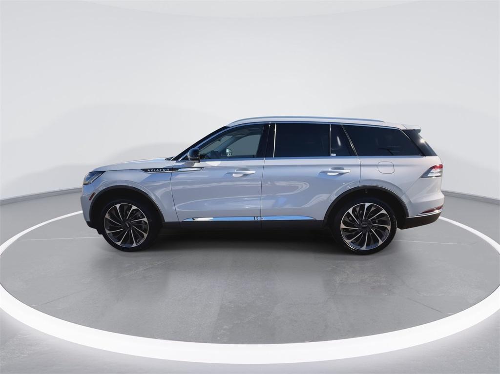new 2025 Lincoln Aviator car, priced at $75,900