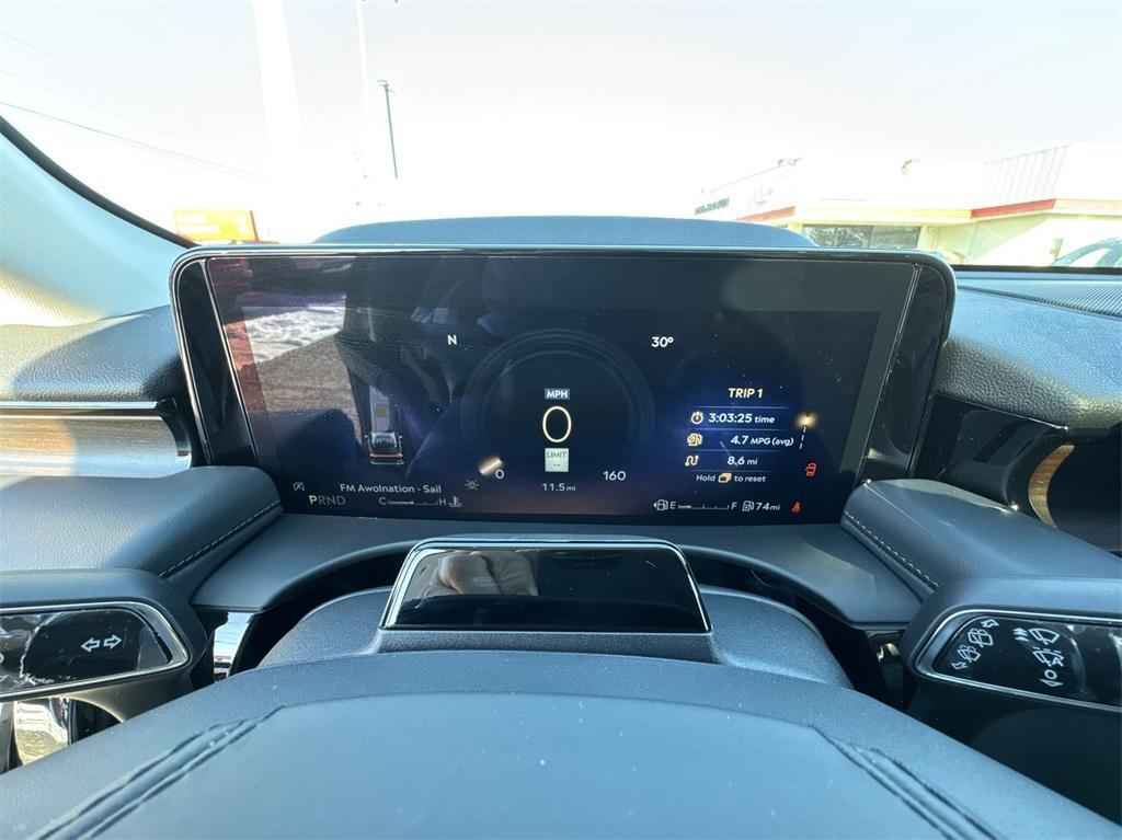 new 2025 Lincoln Aviator car, priced at $75,900