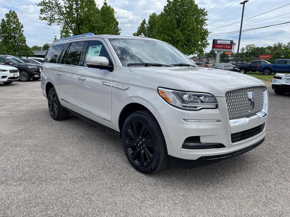 new 2024 Lincoln Navigator L car, priced at $103,318