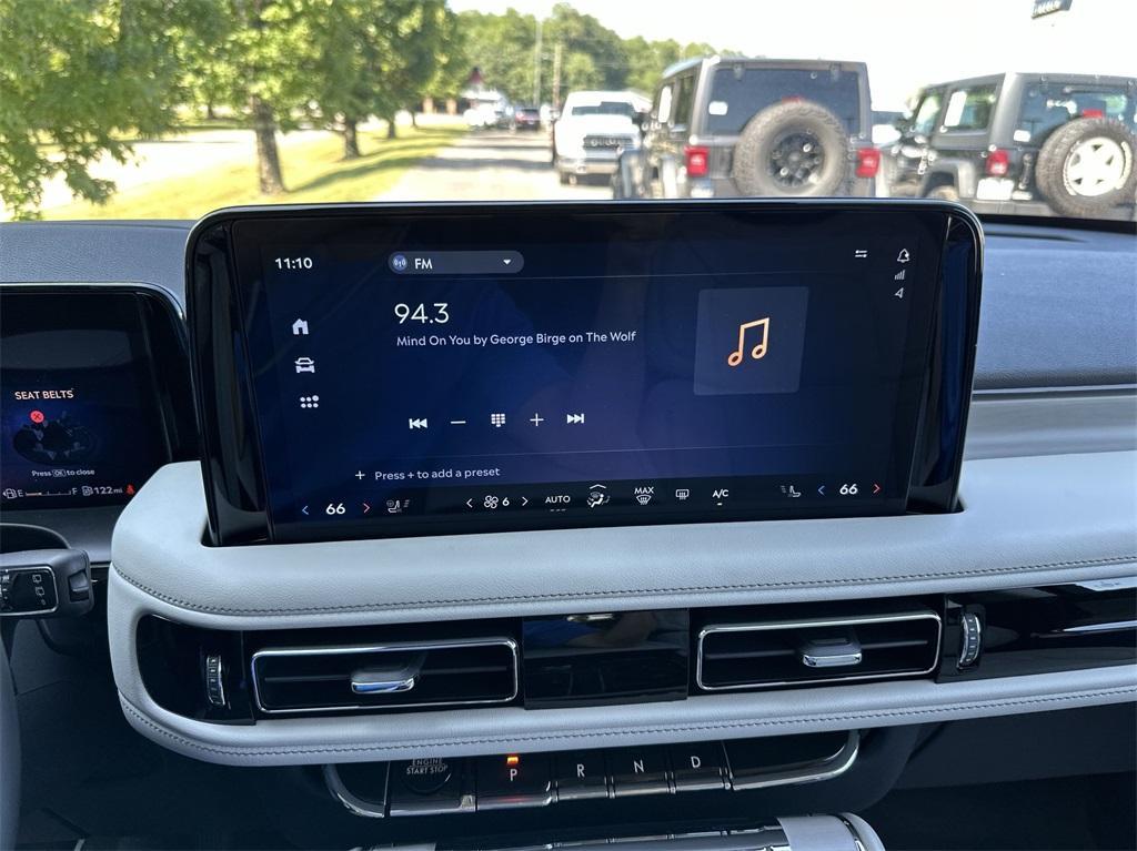 new 2025 Lincoln Aviator car, priced at $72,967