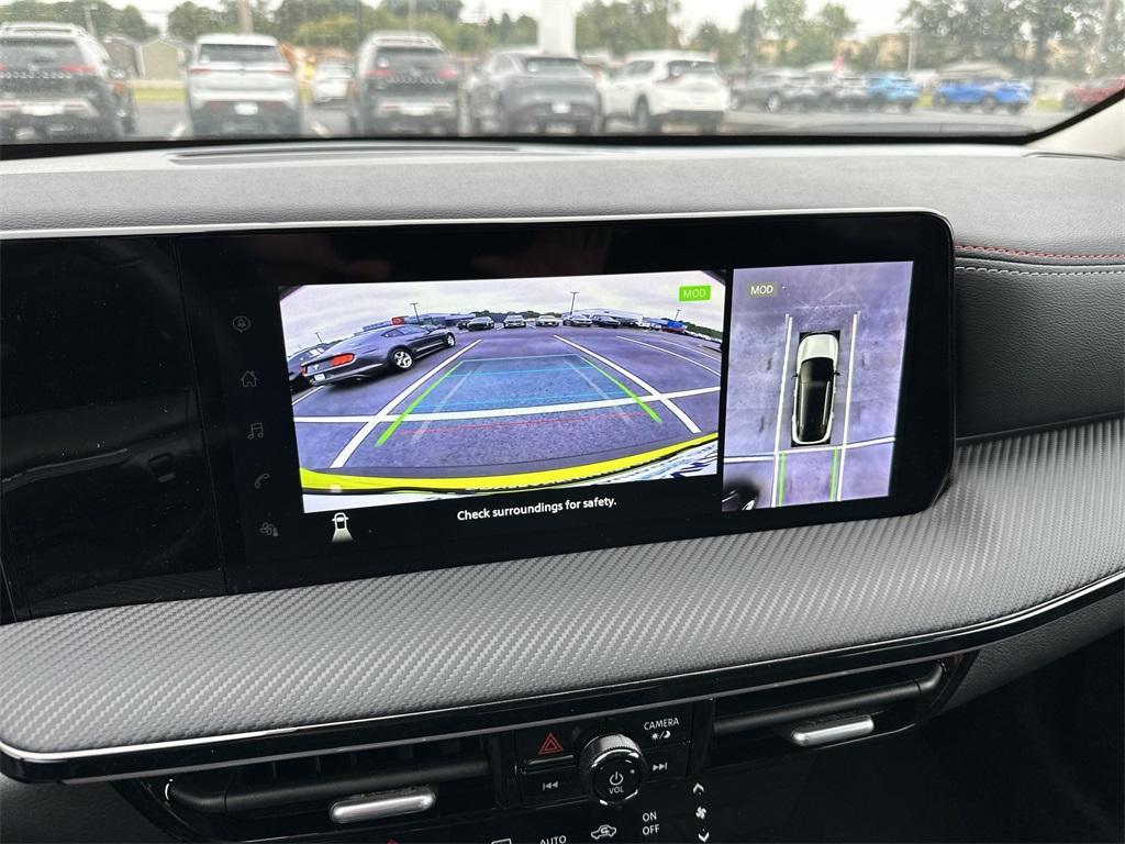 used 2025 Nissan Kicks car, priced at $25,554