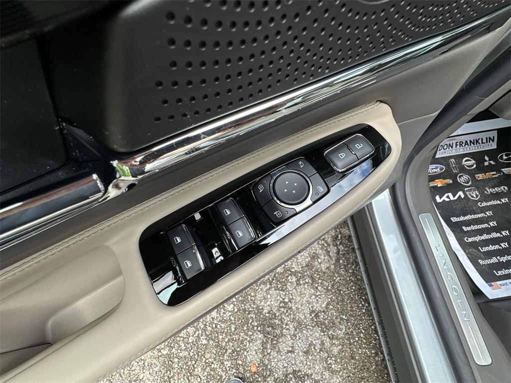 new 2024 Lincoln Corsair car, priced at $48,457