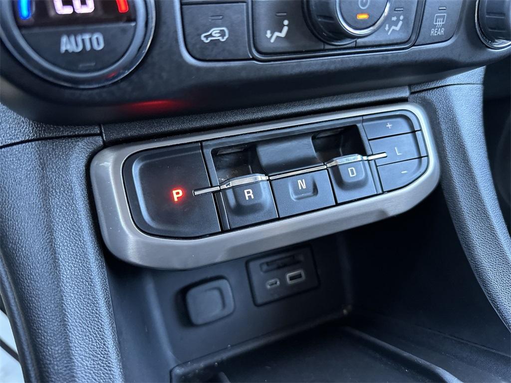 used 2020 GMC Acadia car, priced at $27,800