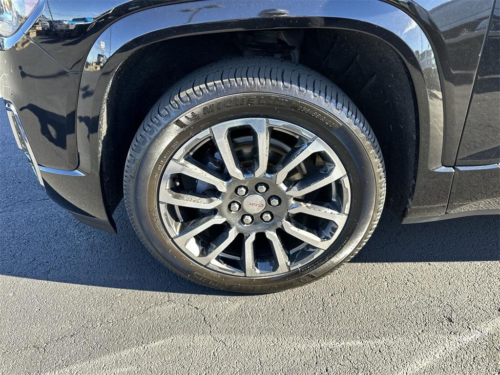 used 2020 GMC Acadia car, priced at $27,800