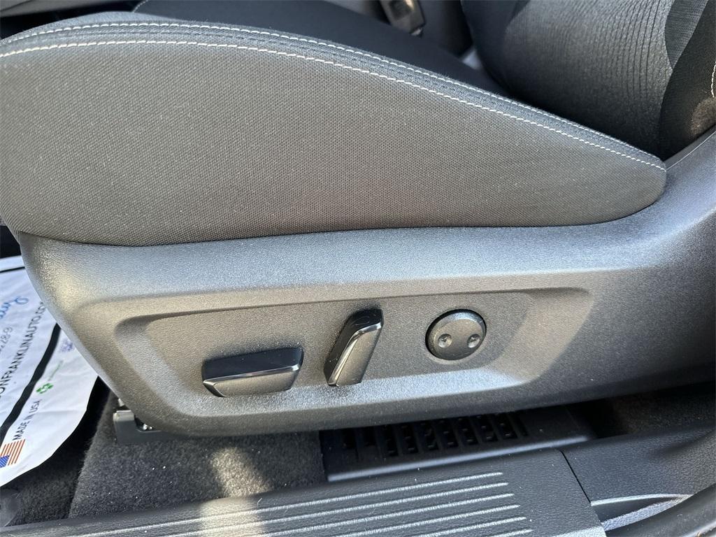 used 2024 Nissan Rogue car, priced at $24,984