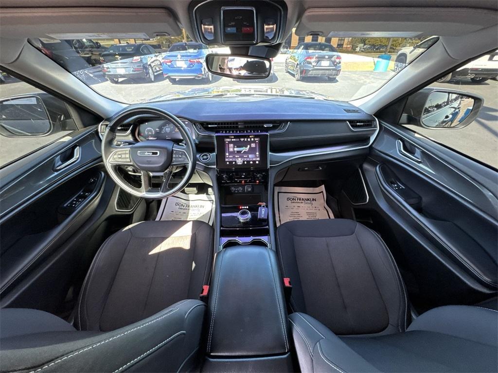 used 2022 Jeep Grand Cherokee car, priced at $26,399