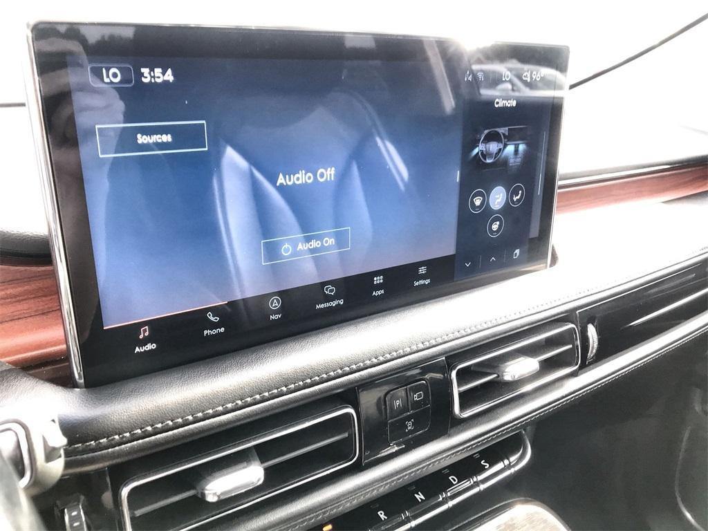 used 2022 Lincoln Nautilus car, priced at $37,550