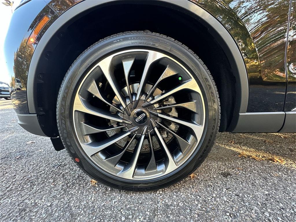 new 2025 Lincoln Aviator car, priced at $76,000
