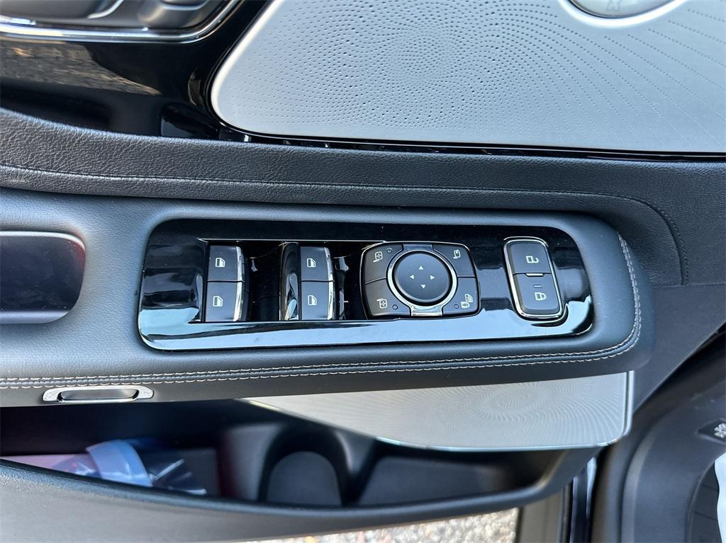 new 2025 Lincoln Aviator car, priced at $76,000