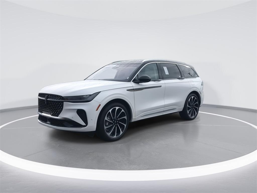 used 2024 Lincoln Nautilus car, priced at $64,716