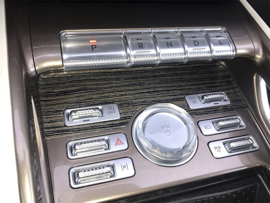 used 2024 Lincoln Nautilus car, priced at $64,716