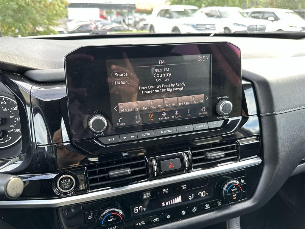 used 2022 Nissan Pathfinder car, priced at $26,900