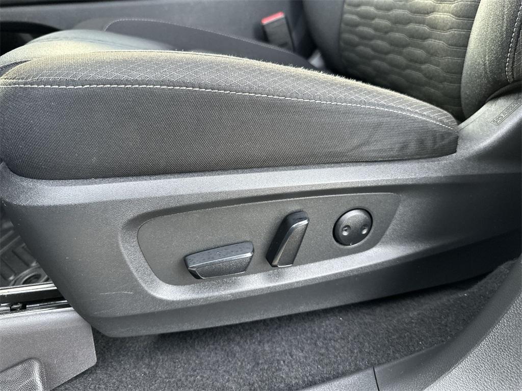 used 2022 Nissan Pathfinder car, priced at $26,900