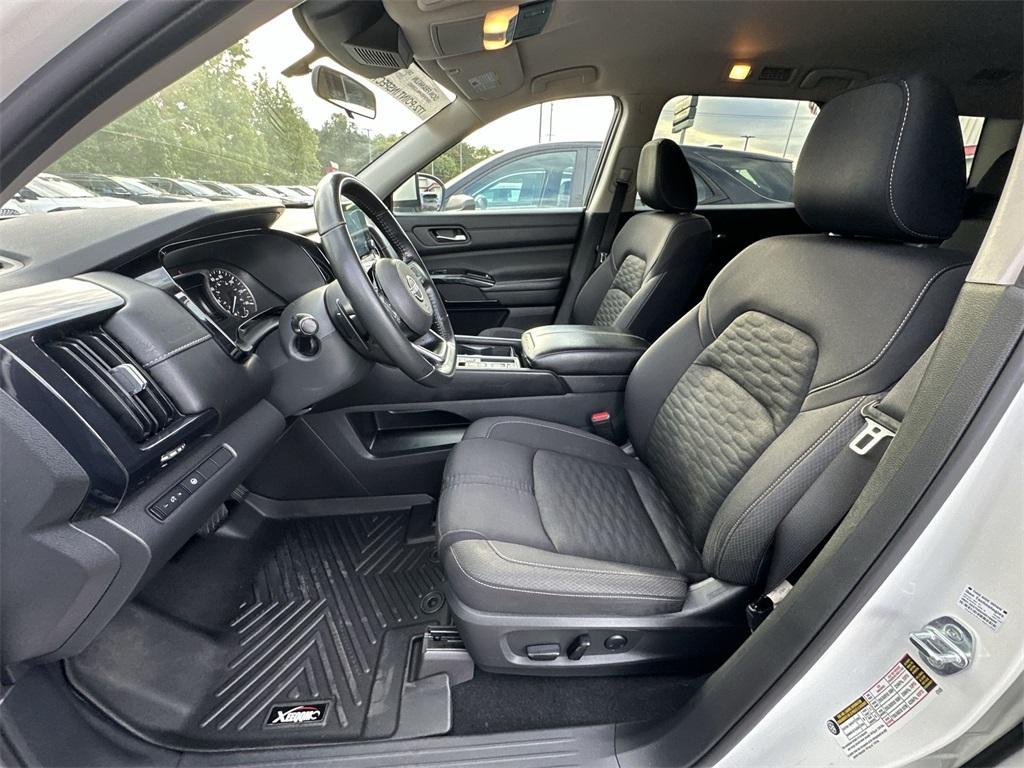 used 2022 Nissan Pathfinder car, priced at $26,900