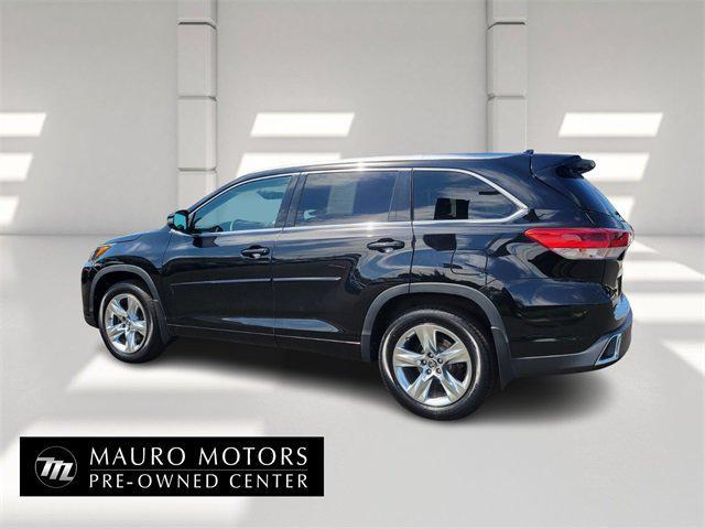 used 2018 Toyota Highlander car, priced at $21,997
