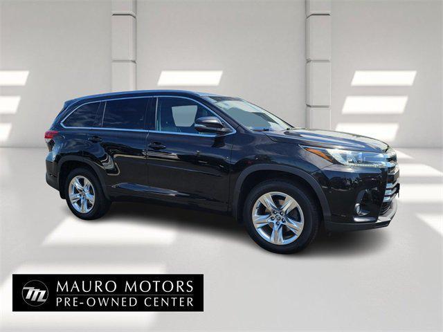 used 2018 Toyota Highlander car, priced at $21,997