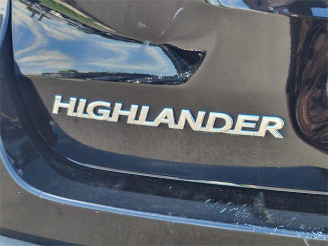 used 2018 Toyota Highlander car, priced at $21,997