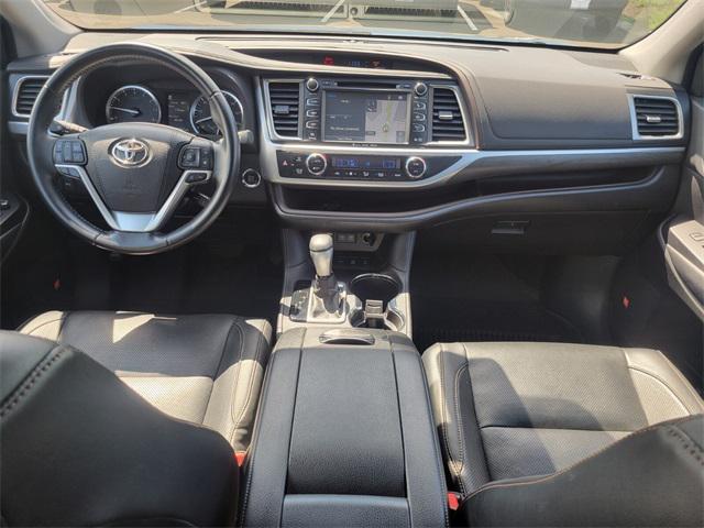 used 2018 Toyota Highlander car, priced at $22,497