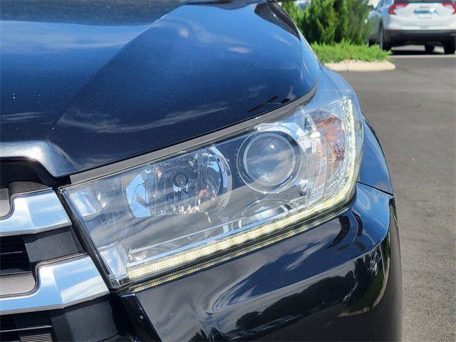 used 2018 Toyota Highlander car, priced at $21,997