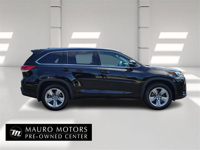 used 2018 Toyota Highlander car, priced at $22,497