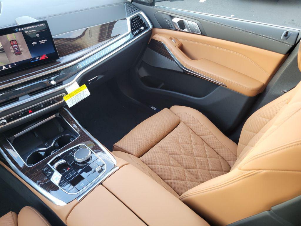 new 2026 BMW X7 car, priced at $92,835