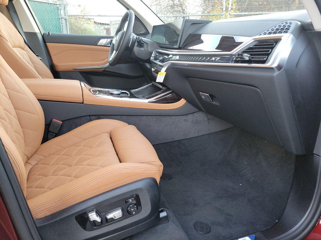 new 2026 BMW X7 car, priced at $92,835