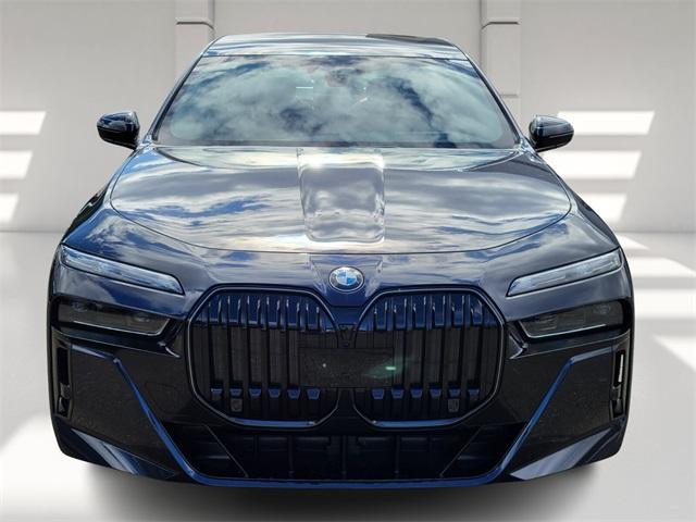 new 2024 BMW 760 car, priced at $133,925