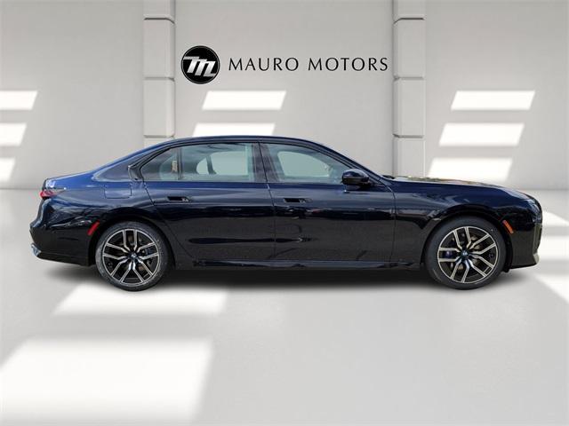 new 2024 BMW 760 car, priced at $133,925