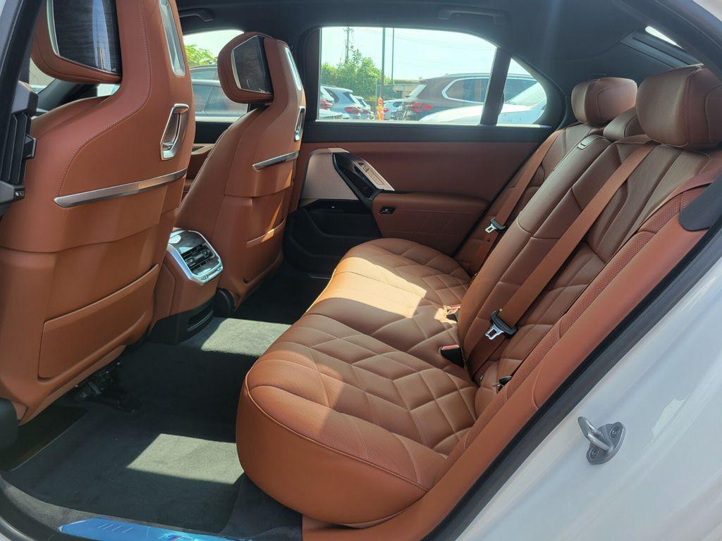new 2025 BMW 760 car, priced at $127,925