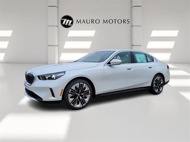 new 2024 BMW 530 car, priced at $59,395