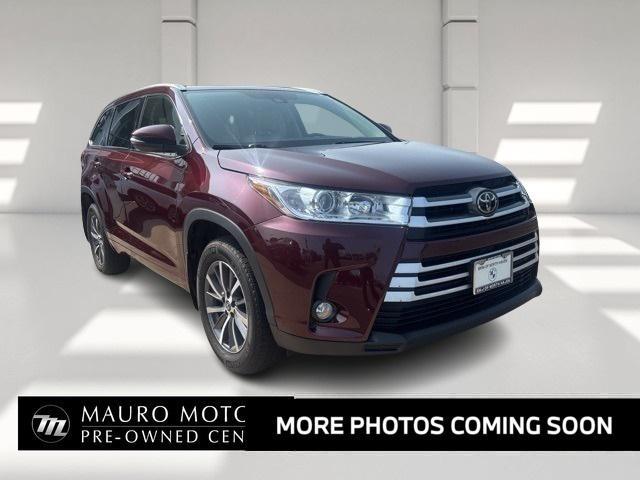 used 2018 Toyota Highlander car, priced at $24,997