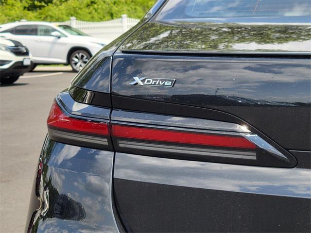 new 2025 BMW 760 car, priced at $131,225