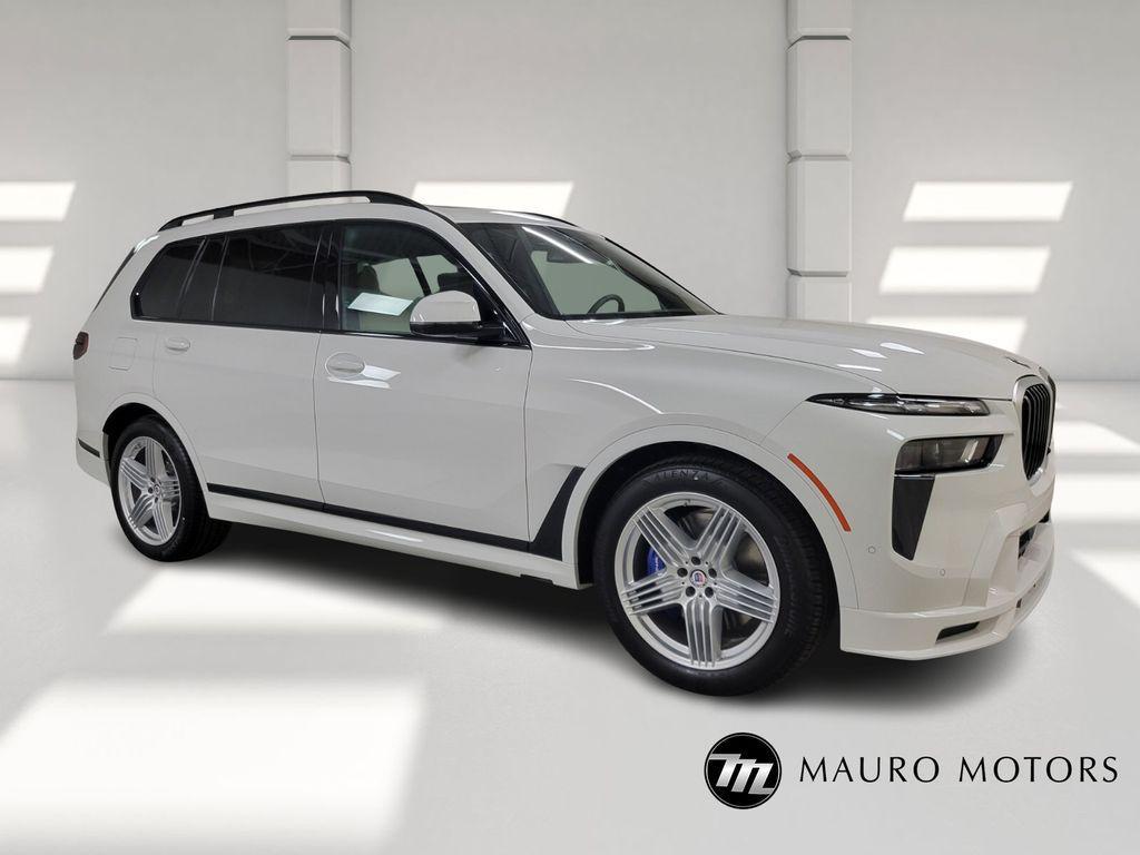 new 2025 BMW X7 car, priced at $159,695
