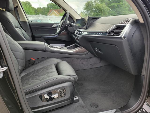 new 2026 BMW X7 car, priced at $94,930