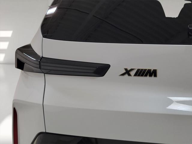 new 2025 BMW XM car, priced at $165,595