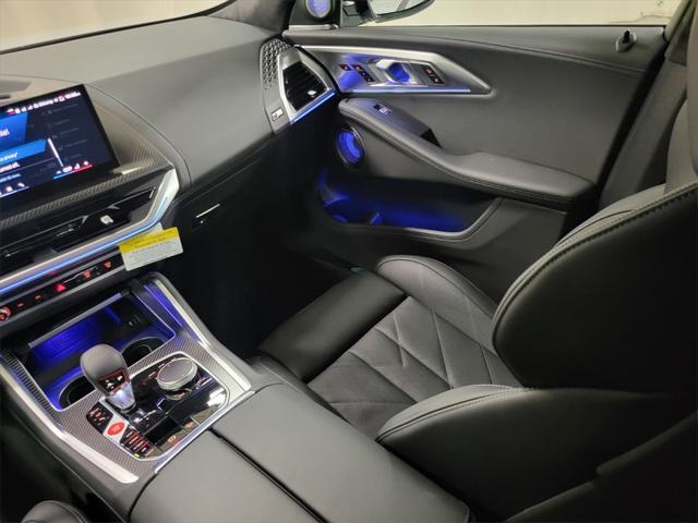 new 2025 BMW XM car, priced at $165,595