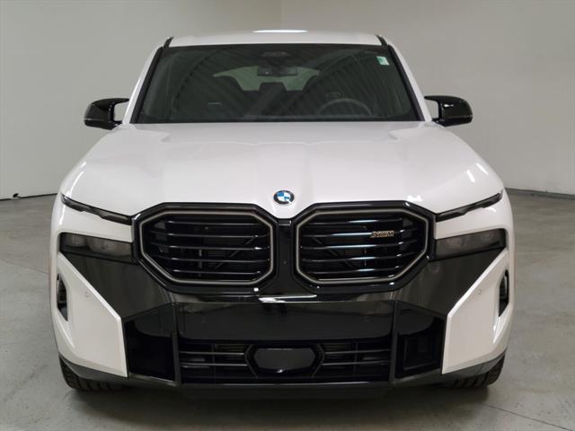 new 2025 BMW XM car, priced at $165,595