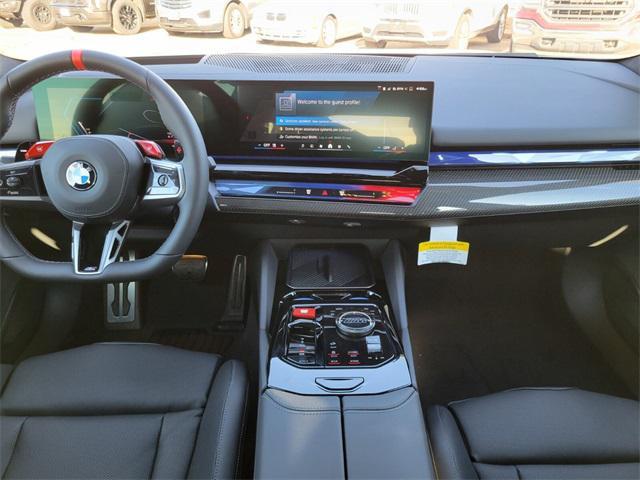 new 2025 BMW M5 car, priced at $128,025