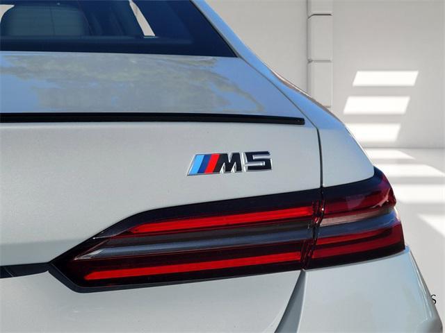 new 2025 BMW M5 car, priced at $128,025
