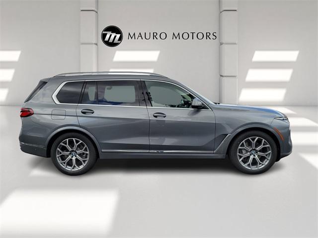 new 2025 BMW X7 car, priced at $88,955