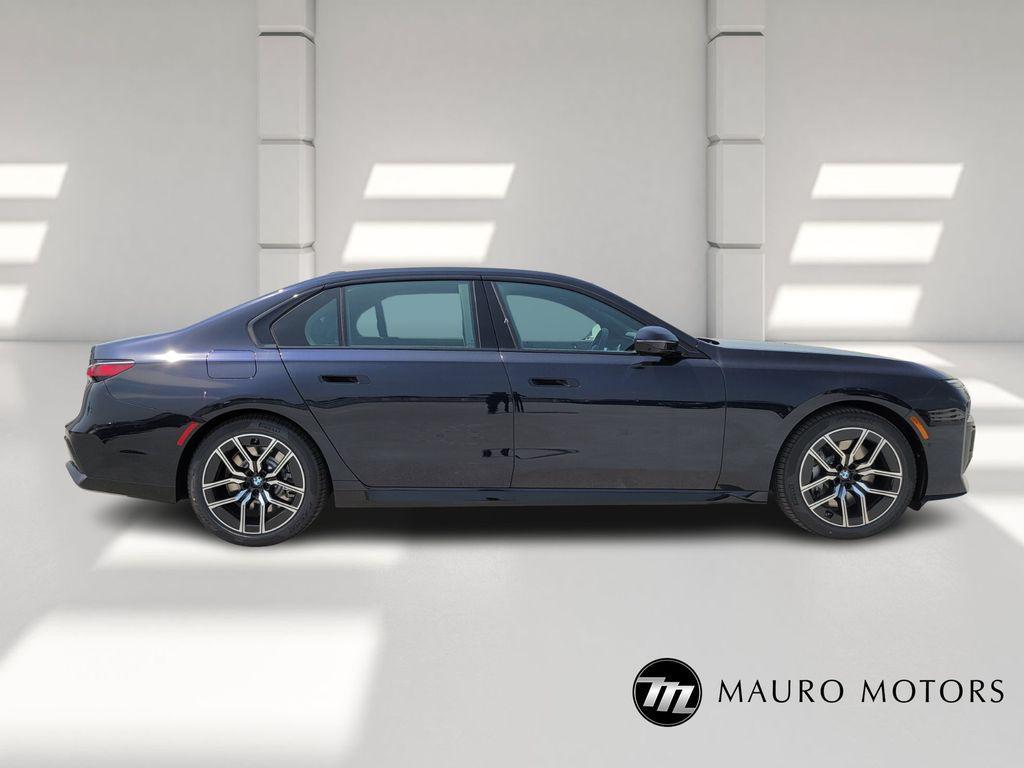 new 2025 BMW 760 car, priced at $127,325