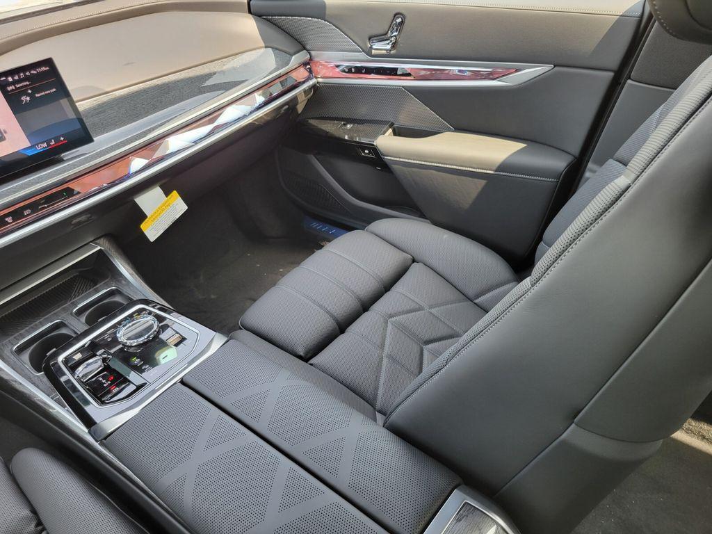 new 2025 BMW 760 car, priced at $127,325