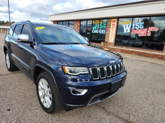 used 2017 Jeep Grand Cherokee car, priced at $17,171