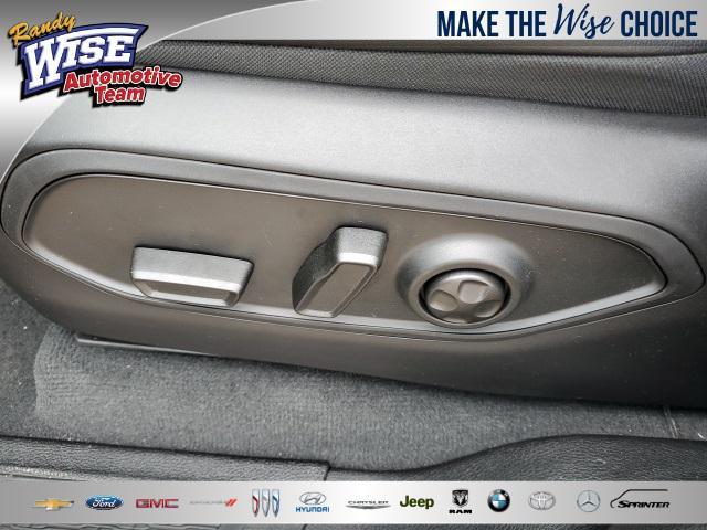 new 2025 Jeep Grand Cherokee car, priced at $41,065