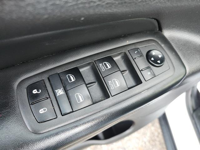 used 2021 Jeep Grand Cherokee car, priced at $23,928