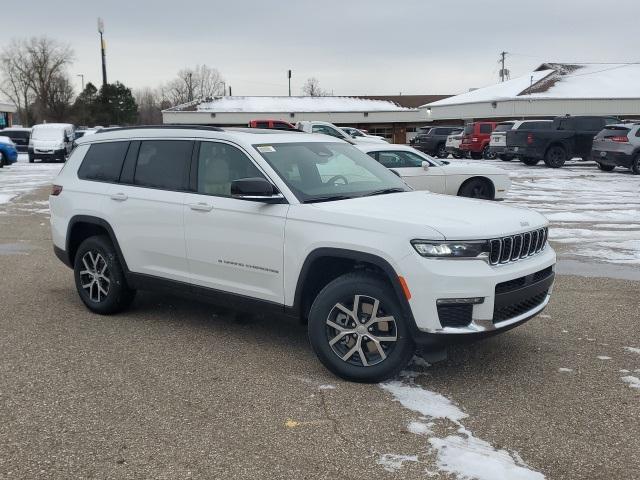 new 2025 Jeep Grand Cherokee L car, priced at $43,504