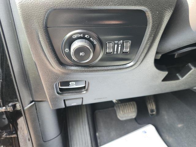 used 2022 Jeep Grand Cherokee L car, priced at $32,229