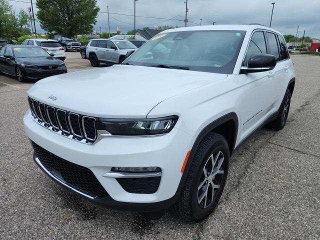 used 2023 Jeep Grand Cherokee car, priced at $33,405