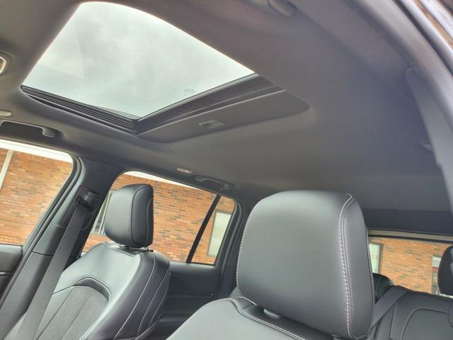 new 2025 Jeep Grand Cherokee car, priced at $46,350