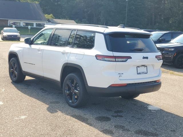 new 2024 Jeep Grand Cherokee L car, priced at $39,577